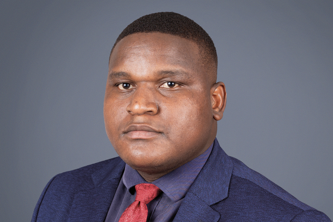 Godwin Mwadzikowa